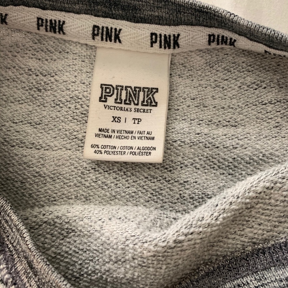 Pink sweater - Picture 3 of 3